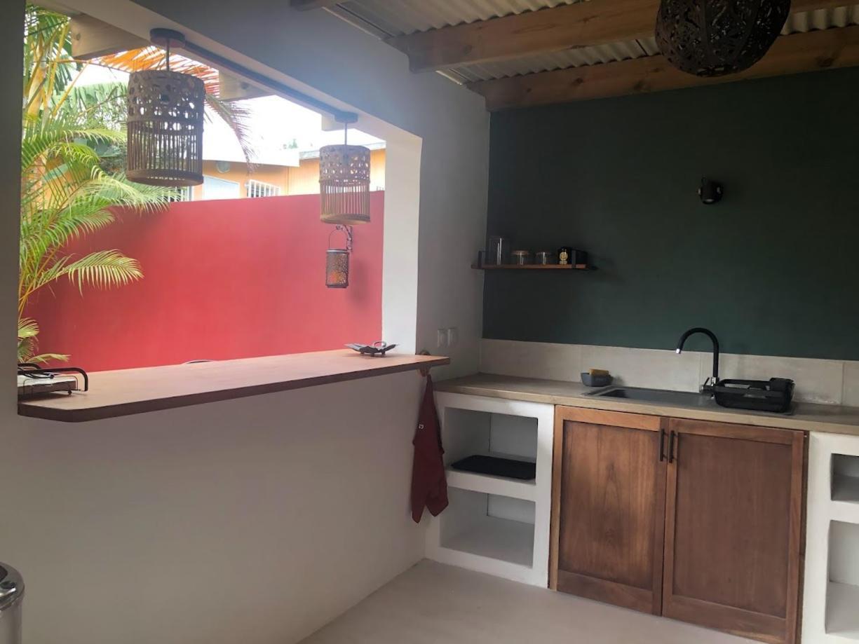Tiny House Les Cactus - Bungalow St Gilles Les Hauts Saint-Paul Экстерьер фото